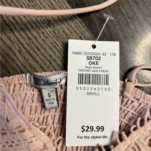 BKE Lace Camisole in Light Pink - Picture 3 of 4